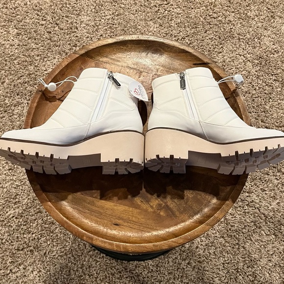 NWT Blondo Waterproof Boots - Picture 7 of 12